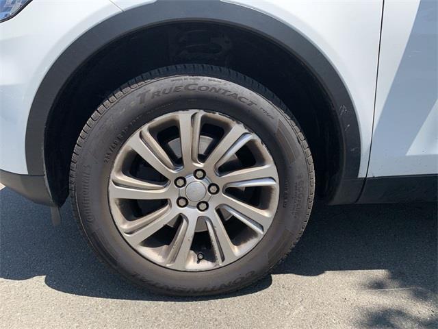 Used Land Rover Discovery Sport SE 2018 | Wiz Leasing Inc. Stratford, Connecticut Used Land Rover Discovery Sport SE 2018 | Wiz Leasing Inc. Stratford, Connecticut