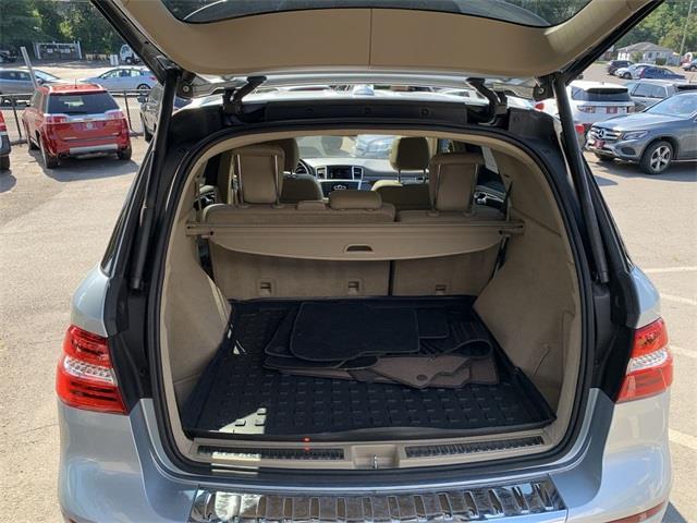 2015 Mercedes-benz M-class ML 350, available for sale in Stratford, Connecticut | Wiz Leasing Inc. Stratford, Connecticut 2015 Mercedes-benz M-class ML 350, available for sale in Stratford, Connecticut | Wiz Leasing Inc. Stratford, Connecticut