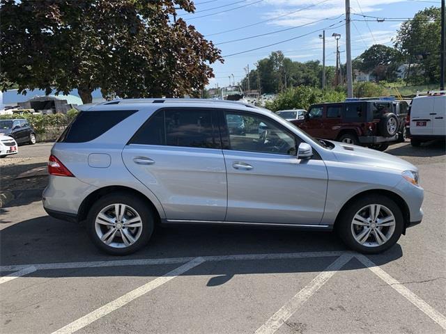 2015 Mercedes-benz M-class ML 350, available for sale in Stratford, Connecticut | Wiz Leasing Inc. Stratford, Connecticut 2015 Mercedes-benz M-class ML 350, available for sale in Stratford, Connecticut | Wiz Leasing Inc. Stratford, Connecticut