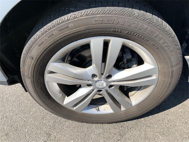 2015 Mercedes-benz M-class ML 350, available for sale in Stratford, Connecticut | Wiz Leasing Inc. Stratford, Connecticut 2015 Mercedes-benz M-class ML 350, available for sale in Stratford, Connecticut | Wiz Leasing Inc. Stratford, Connecticut