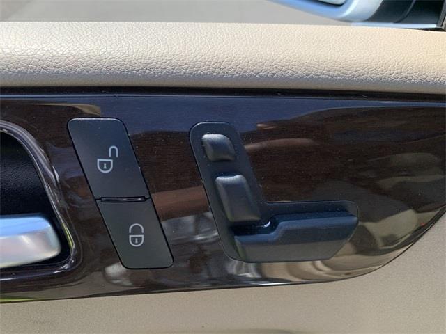 2015 Mercedes-benz M-class ML 350, available for sale in Stratford, Connecticut | Wiz Leasing Inc. Stratford, Connecticut 2015 Mercedes-benz M-class ML 350, available for sale in Stratford, Connecticut | Wiz Leasing Inc. Stratford, Connecticut
