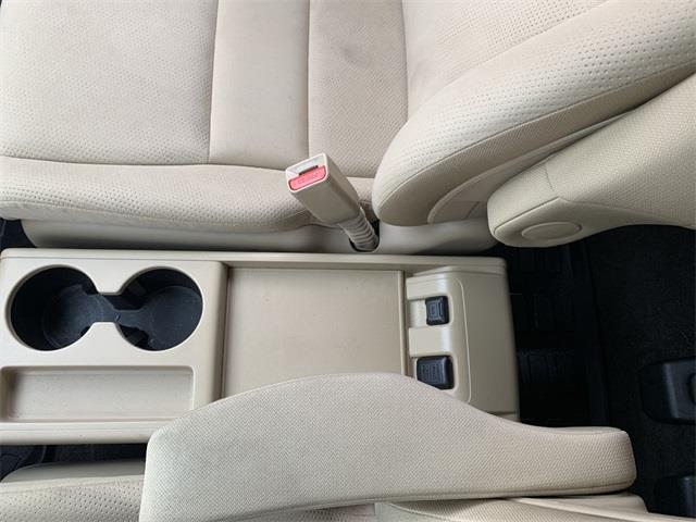 Used Honda Cr-v SE 2011 | Wiz Leasing Inc. Stratford, Connecticut Used Honda Cr-v SE 2011 | Wiz Leasing Inc. Stratford, Connecticut