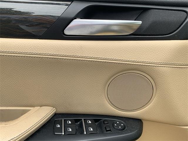 Used BMW X3 xDrive28i 2013 | Wiz Leasing Inc. Stratford, Connecticut Used BMW X3 xDrive28i 2013 | Wiz Leasing Inc. Stratford, Connecticut