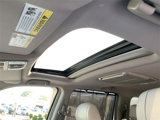 2014 Honda Pilot Touring, available for sale in Stratford, Connecticut | Wiz Leasing Inc. Stratford, Connecticut 2014 Honda Pilot Touring, available for sale in Stratford, Connecticut | Wiz Leasing Inc. Stratford, Connecticut