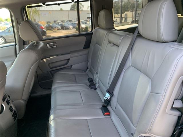 2014 Honda Pilot Touring, available for sale in Stratford, Connecticut | Wiz Leasing Inc. Stratford, Connecticut 2014 Honda Pilot Touring, available for sale in Stratford, Connecticut | Wiz Leasing Inc. Stratford, Connecticut