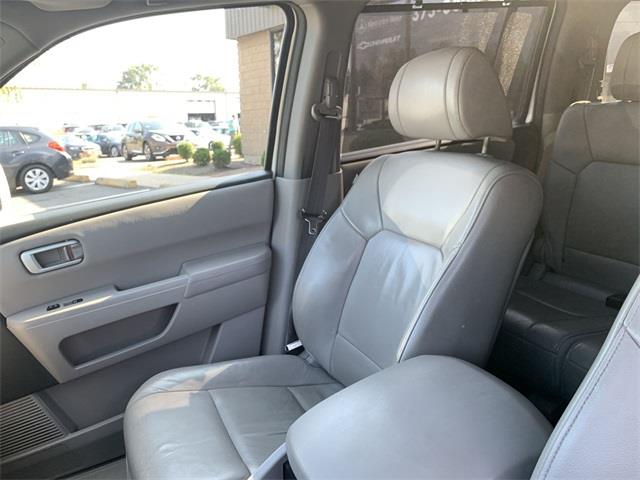 2014 Honda Pilot Touring, available for sale in Stratford, Connecticut | Wiz Leasing Inc. Stratford, Connecticut 2014 Honda Pilot Touring, available for sale in Stratford, Connecticut | Wiz Leasing Inc. Stratford, Connecticut