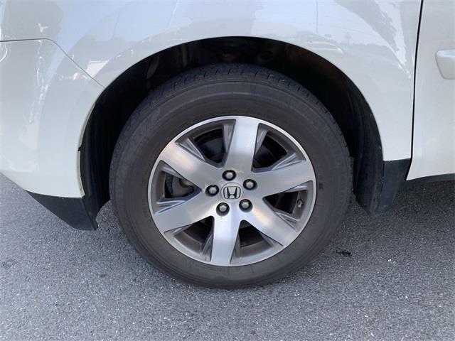 2014 Honda Pilot Touring, available for sale in Stratford, Connecticut | Wiz Leasing Inc. Stratford, Connecticut 2014 Honda Pilot Touring, available for sale in Stratford, Connecticut | Wiz Leasing Inc. Stratford, Connecticut