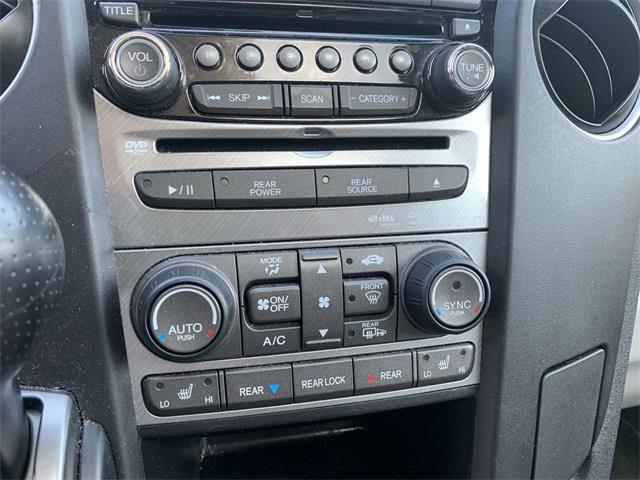 2014 Honda Pilot Touring, available for sale in Stratford, Connecticut | Wiz Leasing Inc. Stratford, Connecticut 2014 Honda Pilot Touring, available for sale in Stratford, Connecticut | Wiz Leasing Inc. Stratford, Connecticut