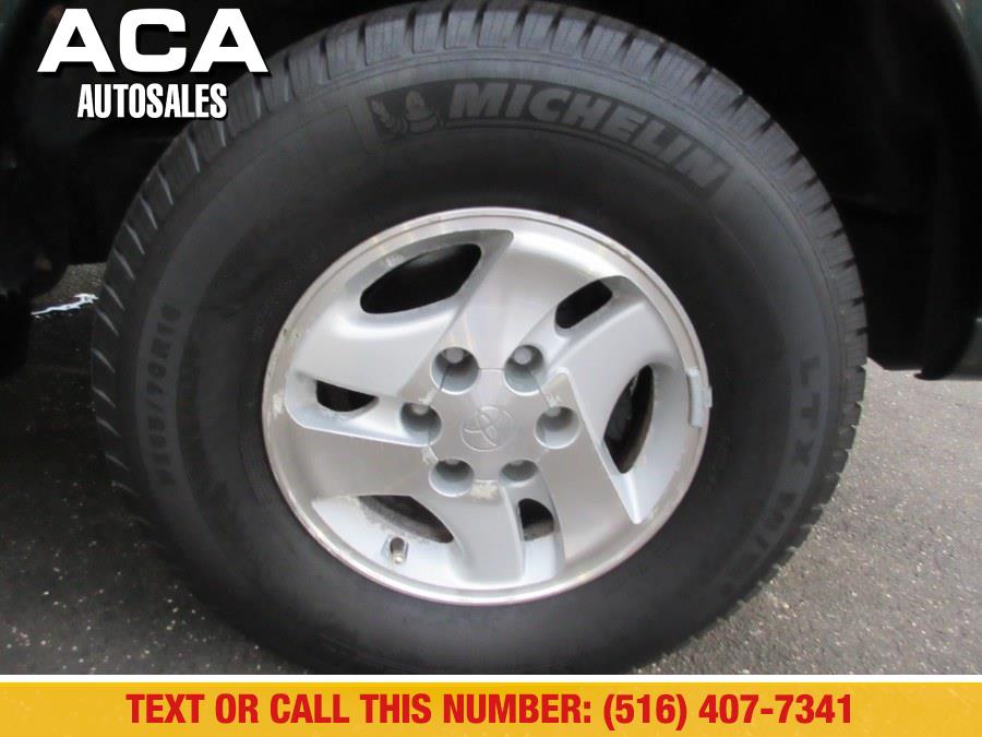 Used Toyota Sequoia 4dr Limited 4WD 2002 | ACA Auto Sales. Lynbrook, New York Used Toyota Sequoia 4dr Limited 4WD 2002 | ACA Auto Sales. Lynbrook, New York