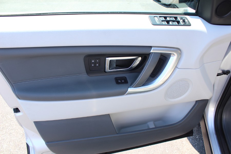2017 Land Rover Discovery Sport HSE 4WD, available for sale in Deer Park, New York | Car Tec Enterprise Leasing & Sales LLC. Deer Park, New York 2017 Land Rover Discovery Sport HSE 4WD, available for sale in Deer Park, New York | Car Tec Enterprise Leasing & Sales LLC. Deer Park, New York