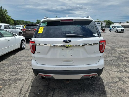 2016 Ford Explorer 4WD 4dr XLT, available for sale in Corona, New York | Raymonds Cars Inc. Corona, New York 2016 Ford Explorer 4WD 4dr XLT, available for sale in Corona, New York | Raymonds Cars Inc. Corona, New York