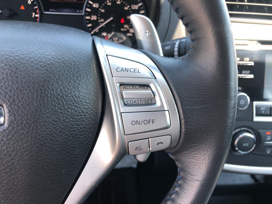 Used Nissan Altima 2.5 SR Sedan 2017 | Signature Auto Sales. Franklin Square, New York Used Nissan Altima 2.5 SR Sedan 2017 | Signature Auto Sales. Franklin Square, New York