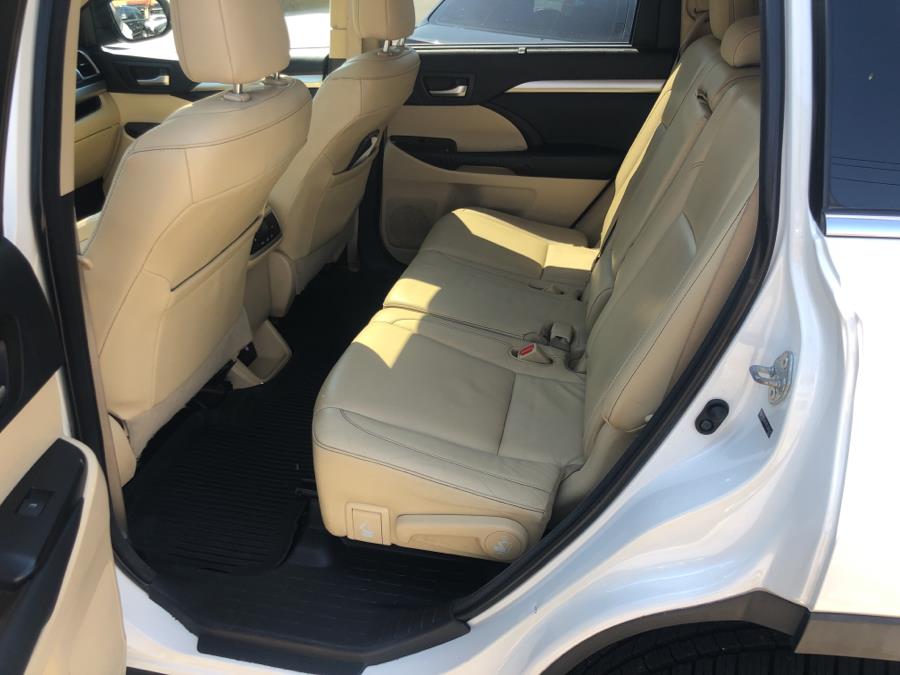 Used Toyota Highlander AWD 4dr V6 XLE 2014 | Signature Auto Sales. Franklin Square, New York Used Toyota Highlander AWD 4dr V6 XLE 2014 | Signature Auto Sales. Franklin Square, New York