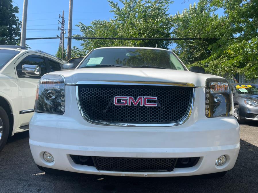 2007 GMC Yukon Denali AWD 4dr, available for sale in Rosedale, New York | Sunrise Auto Sales. Rosedale, New York 2007 GMC Yukon Denali AWD 4dr, available for sale in Rosedale, New York | Sunrise Auto Sales. Rosedale, New York