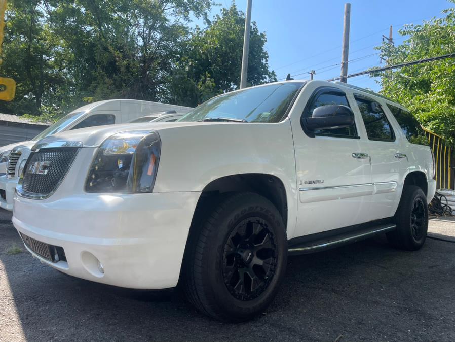 2007 GMC Yukon Denali AWD 4dr, available for sale in Rosedale, New York | Sunrise Auto Sales. Rosedale, New York 2007 GMC Yukon Denali AWD 4dr, available for sale in Rosedale, New York | Sunrise Auto Sales. Rosedale, New York
