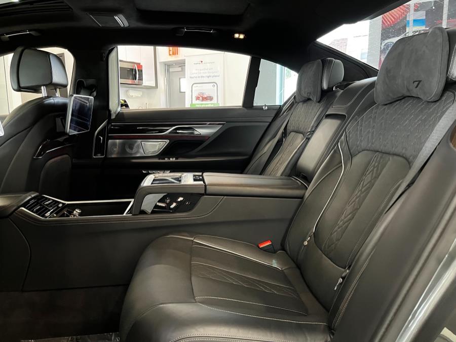 Used BMW 7 Series 4dr Sdn 750i xDrive AWD 2016 | Luxury Motor Club. Franklin Square, New York Used BMW 7 Series 4dr Sdn 750i xDrive AWD 2016 | Luxury Motor Club. Franklin Square, New York