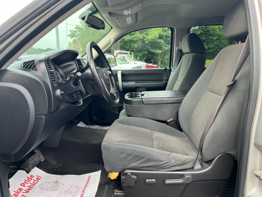 Used Chevrolet Silverado 1500 4WD Crew Cab 143.5" LT w/1LT 2007 | Marsh Auto Sales LLC. Ortonville, Michigan Used Chevrolet Silverado 1500 4WD Crew Cab 143.5" LT w/1LT 2007 | Marsh Auto Sales LLC. Ortonville, Michigan