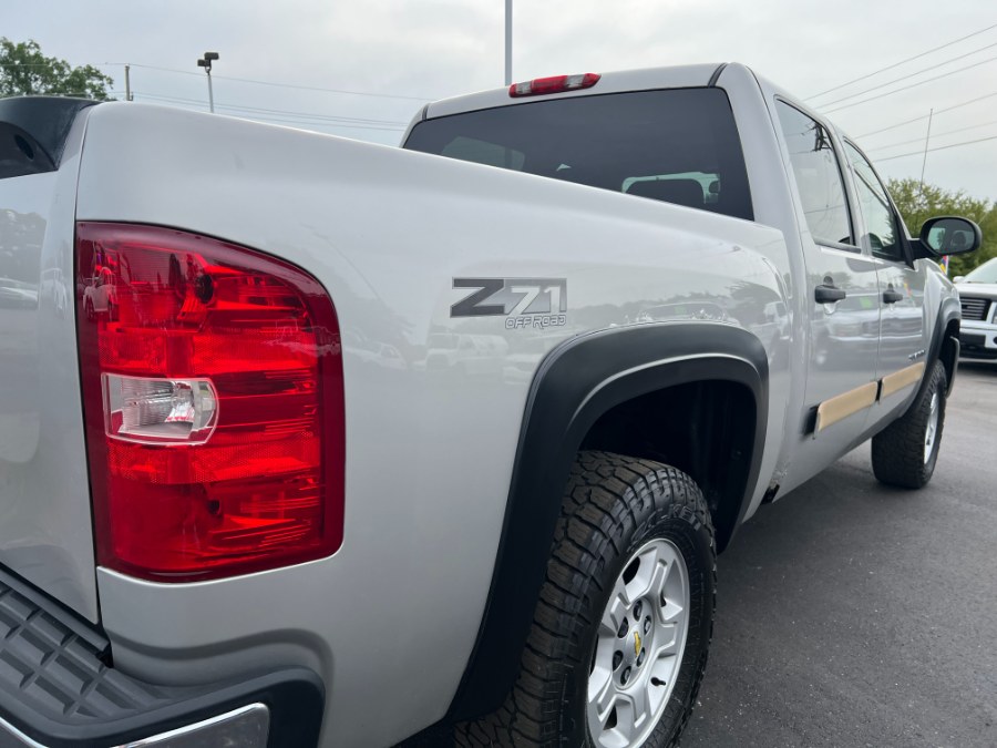 Used Chevrolet Silverado 1500 4WD Crew Cab 143.5" LT w/1LT 2007 | Marsh Auto Sales LLC. Ortonville, Michigan Used Chevrolet Silverado 1500 4WD Crew Cab 143.5" LT w/1LT 2007 | Marsh Auto Sales LLC. Ortonville, Michigan