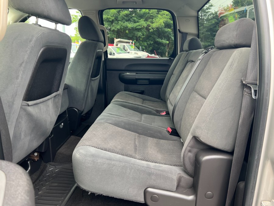 Used Chevrolet Silverado 1500 4WD Crew Cab 143.5" LT w/1LT 2007 | Marsh Auto Sales LLC. Ortonville, Michigan Used Chevrolet Silverado 1500 4WD Crew Cab 143.5" LT w/1LT 2007 | Marsh Auto Sales LLC. Ortonville, Michigan