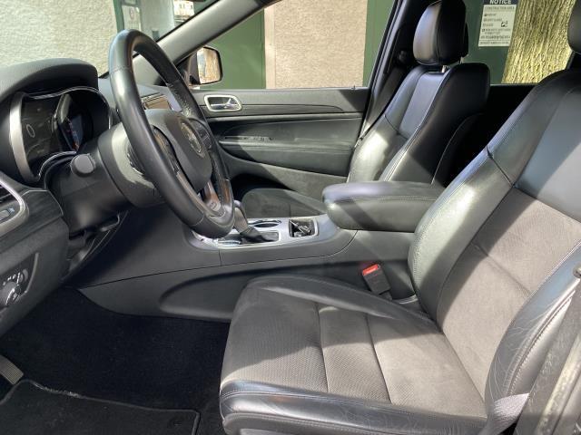 Used Jeep Grand Cherokee Altitude 2019 | Eastchester Motor Cars. Bronx, New York Used Jeep Grand Cherokee Altitude 2019 | Eastchester Motor Cars. Bronx, New York