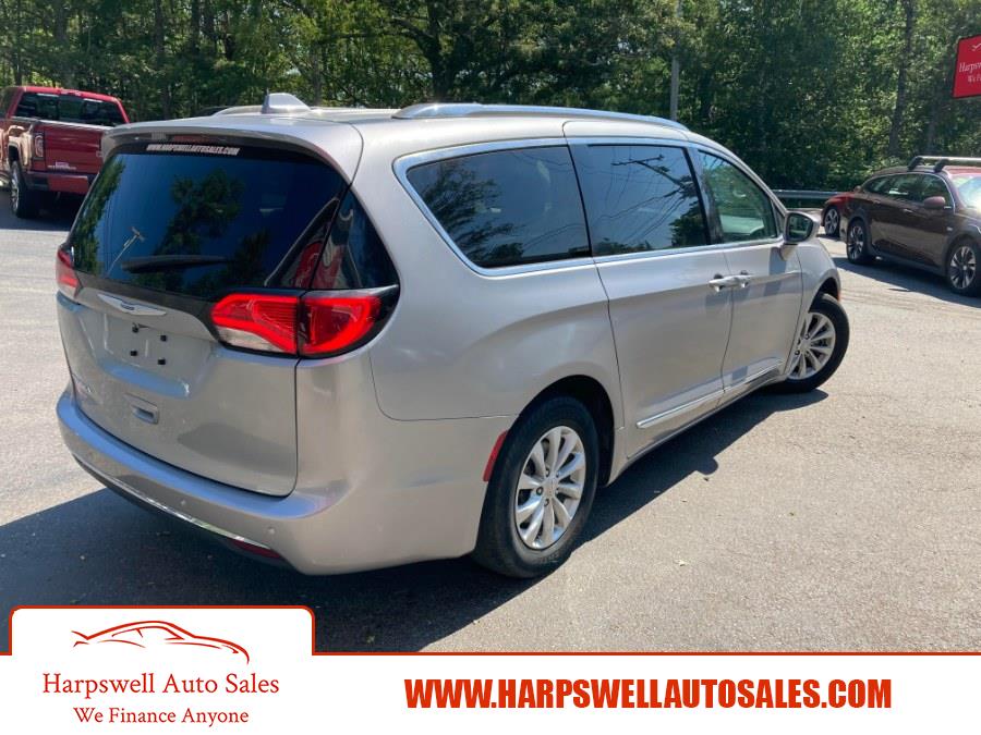 Used Chrysler Pacifica Touring L FWD 2018 | Harpswell Auto Sales Inc. Harpswell, Maine Used Chrysler Pacifica Touring L FWD 2018 | Harpswell Auto Sales Inc. Harpswell, Maine
