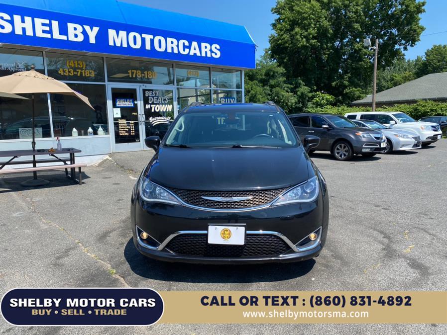 Used Chrysler Pacifica Touring-L FWD 2017 | Shelby Motor Cars. Springfield, Massachusetts