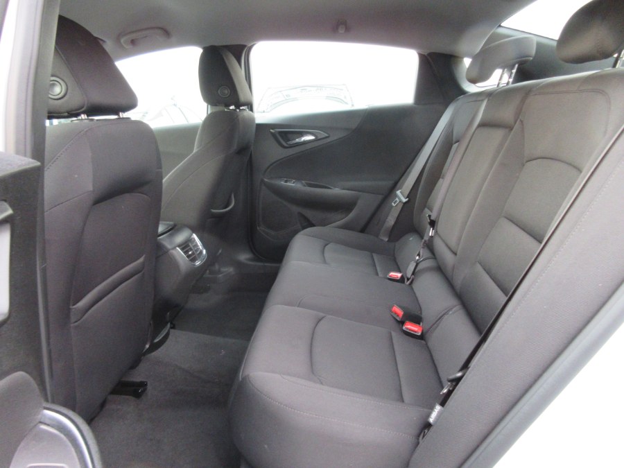 2020 Chevrolet Malibu 4dr Sdn LT, available for sale in Linden, New Jersey | Route 27 Auto Mall. Linden, New Jersey 2020 Chevrolet Malibu 4dr Sdn LT, available for sale in Linden, New Jersey | Route 27 Auto Mall. Linden, New Jersey