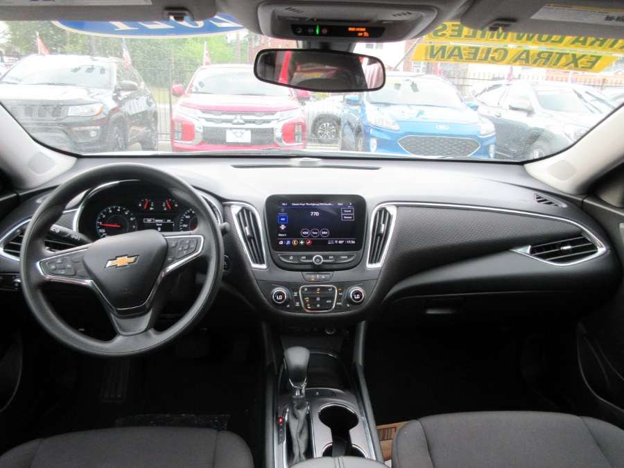 2020 Chevrolet Malibu 4dr Sdn LT, available for sale in Linden, New Jersey | Route 27 Auto Mall. Linden, New Jersey 2020 Chevrolet Malibu 4dr Sdn LT, available for sale in Linden, New Jersey | Route 27 Auto Mall. Linden, New Jersey
