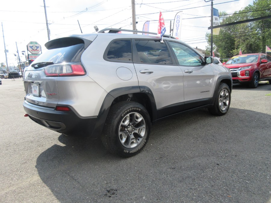 Used Jeep Cherokee Trailhawk 4x4 2019 | Route 27 Auto Mall. Linden, New Jersey Used Jeep Cherokee Trailhawk 4x4 2019 | Route 27 Auto Mall. Linden, New Jersey