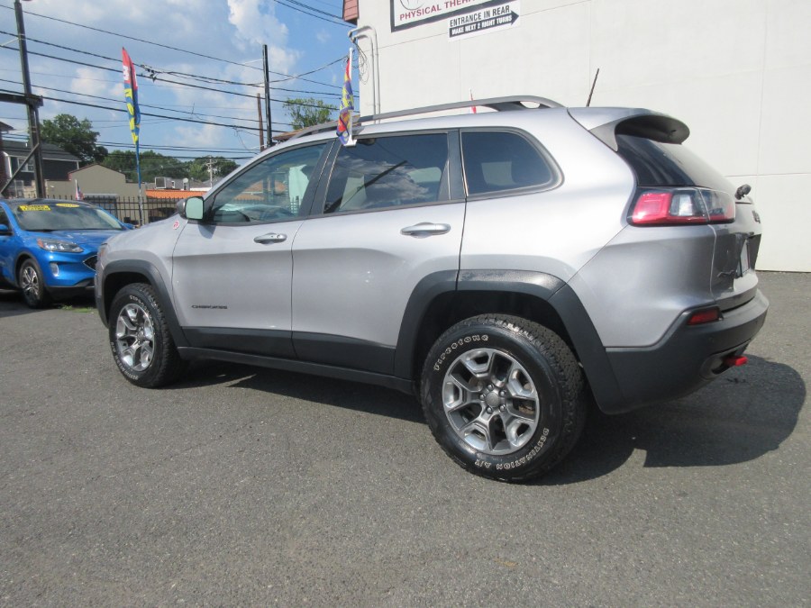 Used Jeep Cherokee Trailhawk 4x4 2019 | Route 27 Auto Mall. Linden, New Jersey Used Jeep Cherokee Trailhawk 4x4 2019 | Route 27 Auto Mall. Linden, New Jersey