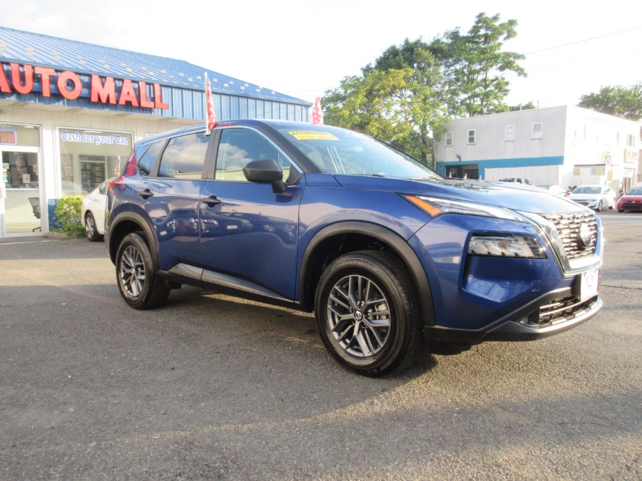 2021 Nissan Rogue FWD S, available for sale in Linden, New Jersey | Route 27 Auto Mall. Linden, New Jersey 2021 Nissan Rogue FWD S, available for sale in Linden, New Jersey | Route 27 Auto Mall. Linden, New Jersey