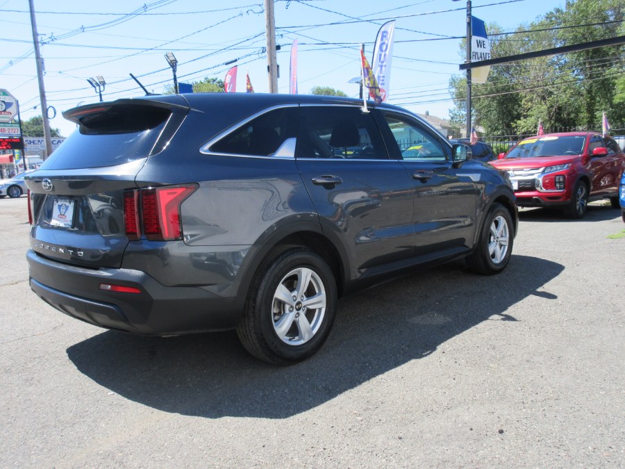 Used Kia Sorento LX FWD 2021 | Route 27 Auto Mall. Linden, New Jersey Used Kia Sorento LX FWD 2021 | Route 27 Auto Mall. Linden, New Jersey