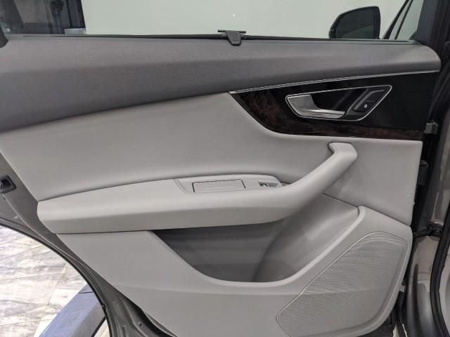 Used Audi Q7 quattro Premium Plus w/ Navi & rearCam 2017 | Car Revolution. Maple Shade, New Jersey Used Audi Q7 quattro Premium Plus w/ Navi & rearCam 2017 | Car Revolution. Maple Shade, New Jersey