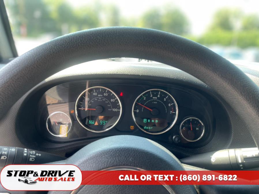 Used Jeep Wrangler Unlimited 4WD 4dr Sport 2016 | Stop & Drive Auto Sales. East Windsor, Connecticut Used Jeep Wrangler Unlimited 4WD 4dr Sport 2016 | Stop & Drive Auto Sales. East Windsor, Connecticut