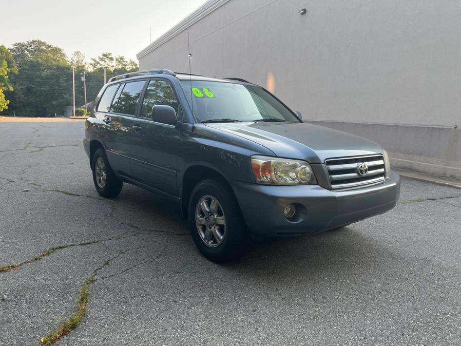 Used Toyota Highlander 4dr V6 4WD Limited w/3rd Row (Natl) 2006 | Gas On The Run. Swansea, Massachusetts