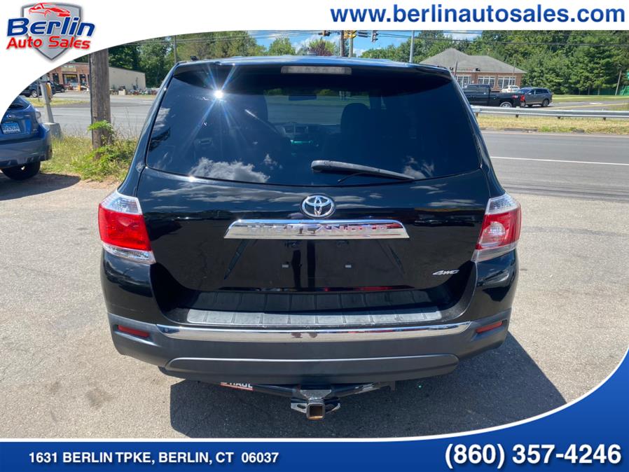 2012 Toyota Highlander 4WD 4dr V6 SE (Natl), available for sale in Berlin, Connecticut | Berlin Auto Sales LLC. Berlin, Connecticut 2012 Toyota Highlander 4WD 4dr V6 SE (Natl), available for sale in Berlin, Connecticut | Berlin Auto Sales LLC. Berlin, Connecticut