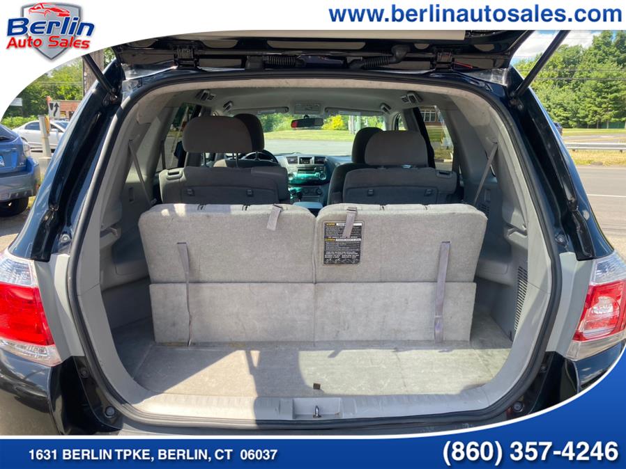 2012 Toyota Highlander 4WD 4dr V6 SE (Natl), available for sale in Berlin, Connecticut | Berlin Auto Sales LLC. Berlin, Connecticut 2012 Toyota Highlander 4WD 4dr V6 SE (Natl), available for sale in Berlin, Connecticut | Berlin Auto Sales LLC. Berlin, Connecticut