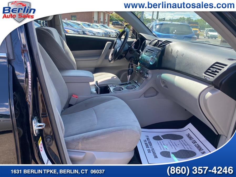 2012 Toyota Highlander 4WD 4dr V6 SE (Natl), available for sale in Berlin, Connecticut | Berlin Auto Sales LLC. Berlin, Connecticut 2012 Toyota Highlander 4WD 4dr V6 SE (Natl), available for sale in Berlin, Connecticut | Berlin Auto Sales LLC. Berlin, Connecticut