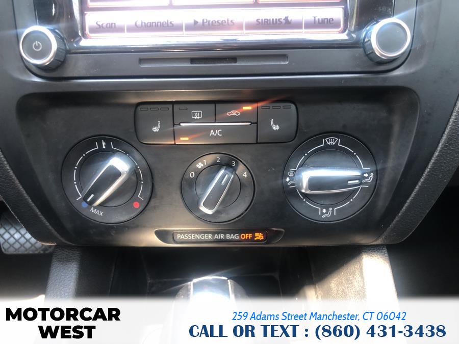 2014 Volkswagen Jetta Sedan 4dr Auto SE w/Connectivity/Sunroof PZEV, available for sale in Manchester, Connecticut | Motorcar West. Manchester, Connecticut 2014 Volkswagen Jetta Sedan 4dr Auto SE w/Connectivity/Sunroof PZEV, available for sale in Manchester, Connecticut | Motorcar West. Manchester, Connecticut