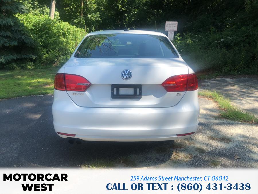 2014 Volkswagen Jetta Sedan 4dr Auto SE w/Connectivity/Sunroof PZEV, available for sale in Manchester, Connecticut | Motorcar West. Manchester, Connecticut 2014 Volkswagen Jetta Sedan 4dr Auto SE w/Connectivity/Sunroof PZEV, available for sale in Manchester, Connecticut | Motorcar West. Manchester, Connecticut