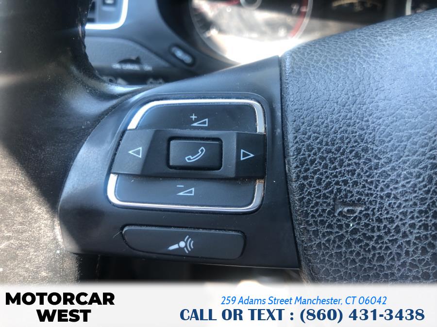 2014 Volkswagen Jetta Sedan 4dr Auto SE w/Connectivity/Sunroof PZEV, available for sale in Manchester, Connecticut | Motorcar West. Manchester, Connecticut 2014 Volkswagen Jetta Sedan 4dr Auto SE w/Connectivity/Sunroof PZEV, available for sale in Manchester, Connecticut | Motorcar West. Manchester, Connecticut