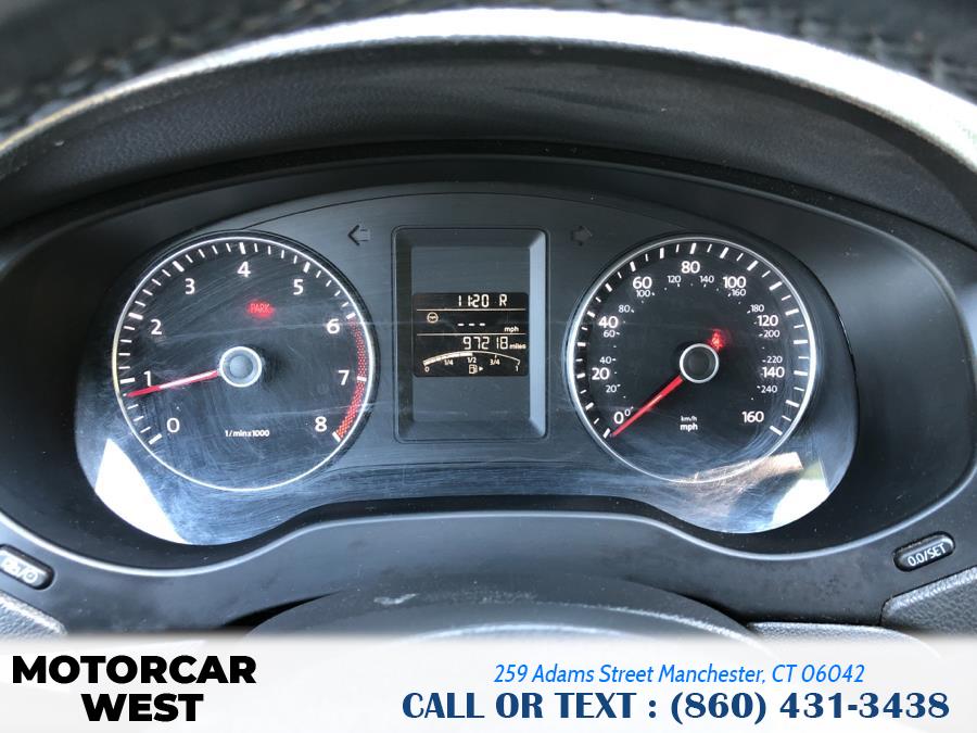 2014 Volkswagen Jetta Sedan 4dr Auto SE w/Connectivity/Sunroof PZEV, available for sale in Manchester, Connecticut | Motorcar West. Manchester, Connecticut 2014 Volkswagen Jetta Sedan 4dr Auto SE w/Connectivity/Sunroof PZEV, available for sale in Manchester, Connecticut | Motorcar West. Manchester, Connecticut