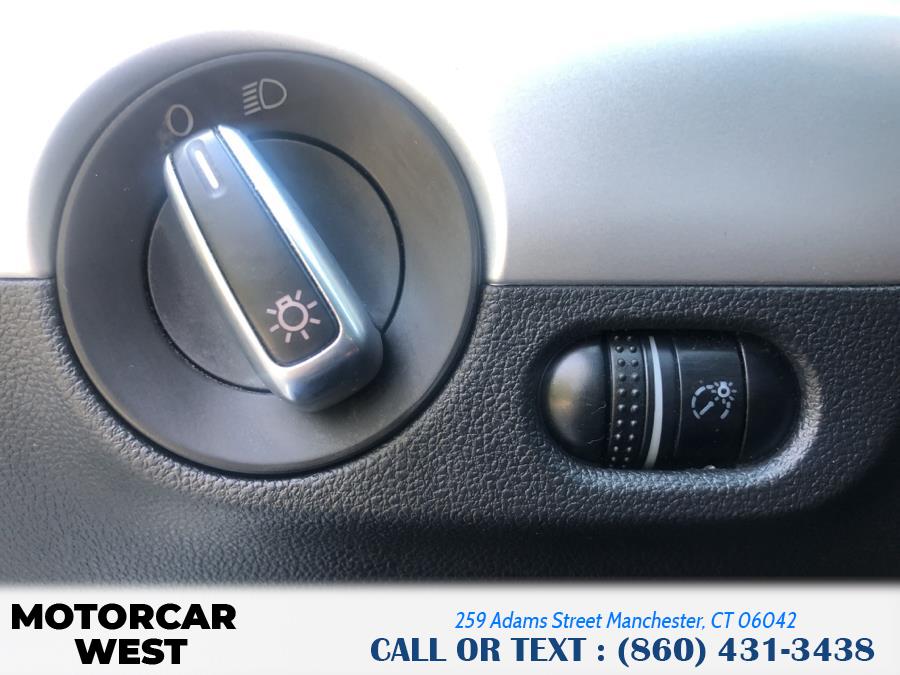 2014 Volkswagen Jetta Sedan 4dr Auto SE w/Connectivity/Sunroof PZEV, available for sale in Manchester, Connecticut | Motorcar West. Manchester, Connecticut 2014 Volkswagen Jetta Sedan 4dr Auto SE w/Connectivity/Sunroof PZEV, available for sale in Manchester, Connecticut | Motorcar West. Manchester, Connecticut
