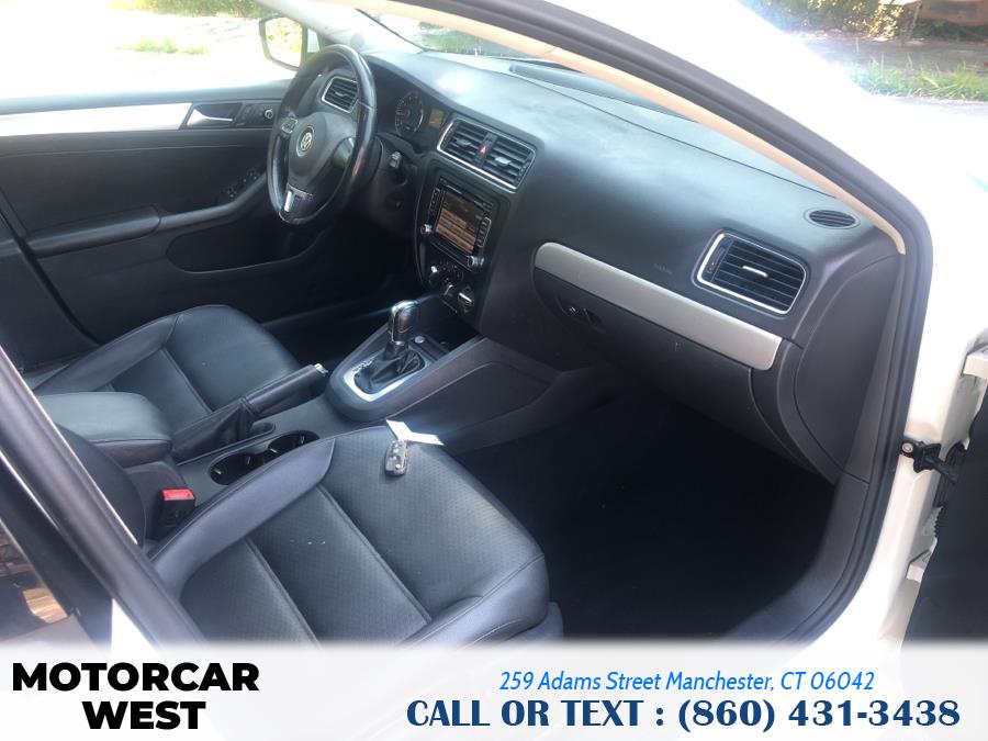 2014 Volkswagen Jetta Sedan 4dr Auto SE w/Connectivity/Sunroof PZEV, available for sale in Manchester, Connecticut | Motorcar West. Manchester, Connecticut 2014 Volkswagen Jetta Sedan 4dr Auto SE w/Connectivity/Sunroof PZEV, available for sale in Manchester, Connecticut | Motorcar West. Manchester, Connecticut