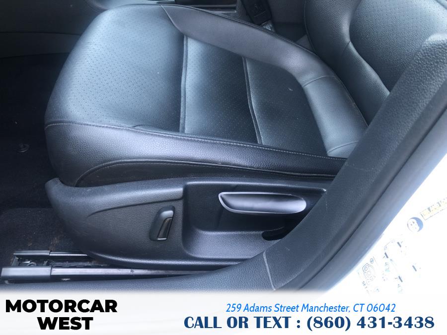 2014 Volkswagen Jetta Sedan 4dr Auto SE w/Connectivity/Sunroof PZEV, available for sale in Manchester, Connecticut | Motorcar West. Manchester, Connecticut 2014 Volkswagen Jetta Sedan 4dr Auto SE w/Connectivity/Sunroof PZEV, available for sale in Manchester, Connecticut | Motorcar West. Manchester, Connecticut