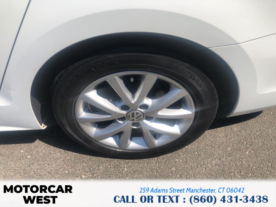 2014 Volkswagen Jetta Sedan 4dr Auto SE w/Connectivity/Sunroof PZEV, available for sale in Manchester, Connecticut | Motorcar West. Manchester, Connecticut 2014 Volkswagen Jetta Sedan 4dr Auto SE w/Connectivity/Sunroof PZEV, available for sale in Manchester, Connecticut | Motorcar West. Manchester, Connecticut