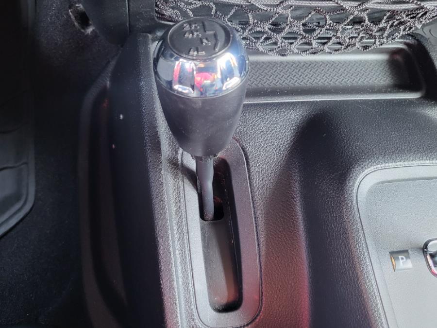 2015 Jeep Wrangler Unlimited 4WD 4dr Rubicon, available for sale in Newark, New Jersey | Champion Auto Sales. Newark, New Jersey 2015 Jeep Wrangler Unlimited 4WD 4dr Rubicon, available for sale in Newark, New Jersey | Champion Auto Sales. Newark, New Jersey