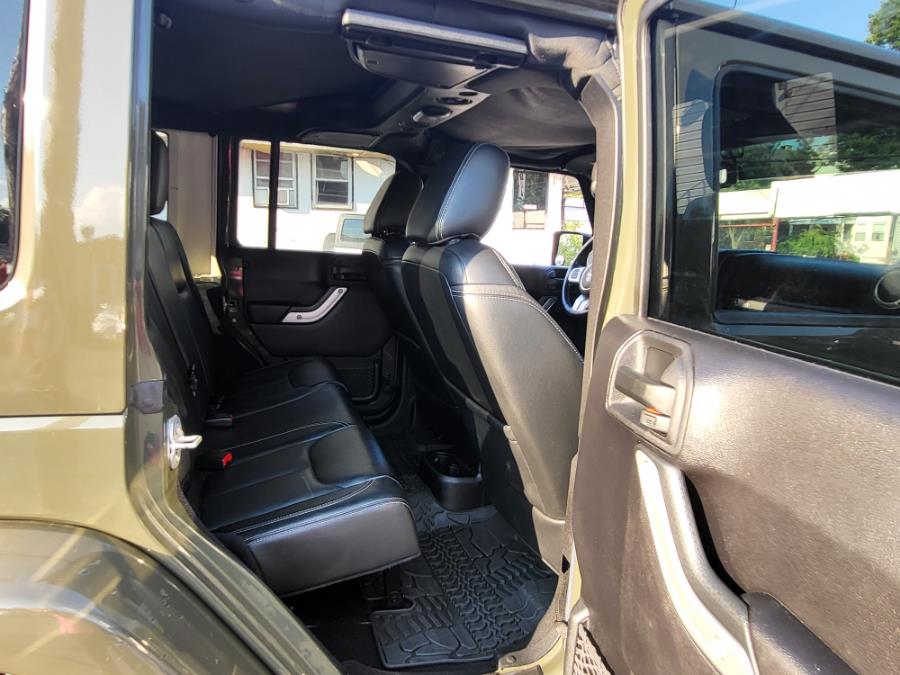 2015 Jeep Wrangler Unlimited 4WD 4dr Rubicon, available for sale in Newark, New Jersey | Champion Auto Sales. Newark, New Jersey 2015 Jeep Wrangler Unlimited 4WD 4dr Rubicon, available for sale in Newark, New Jersey | Champion Auto Sales. Newark, New Jersey