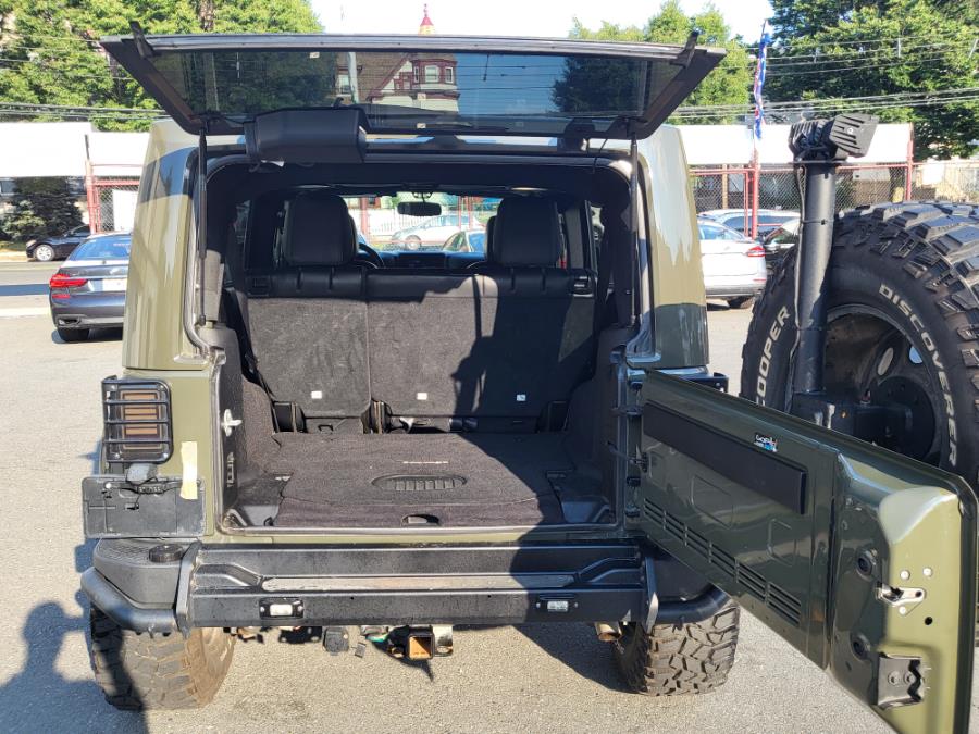2015 Jeep Wrangler Unlimited 4WD 4dr Rubicon, available for sale in Newark, New Jersey | Champion Auto Sales. Newark, New Jersey 2015 Jeep Wrangler Unlimited 4WD 4dr Rubicon, available for sale in Newark, New Jersey | Champion Auto Sales. Newark, New Jersey