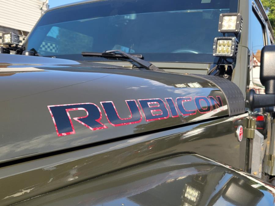 2015 Jeep Wrangler Unlimited 4WD 4dr Rubicon, available for sale in Newark, New Jersey | Champion Auto Sales. Newark, New Jersey 2015 Jeep Wrangler Unlimited 4WD 4dr Rubicon, available for sale in Newark, New Jersey | Champion Auto Sales. Newark, New Jersey